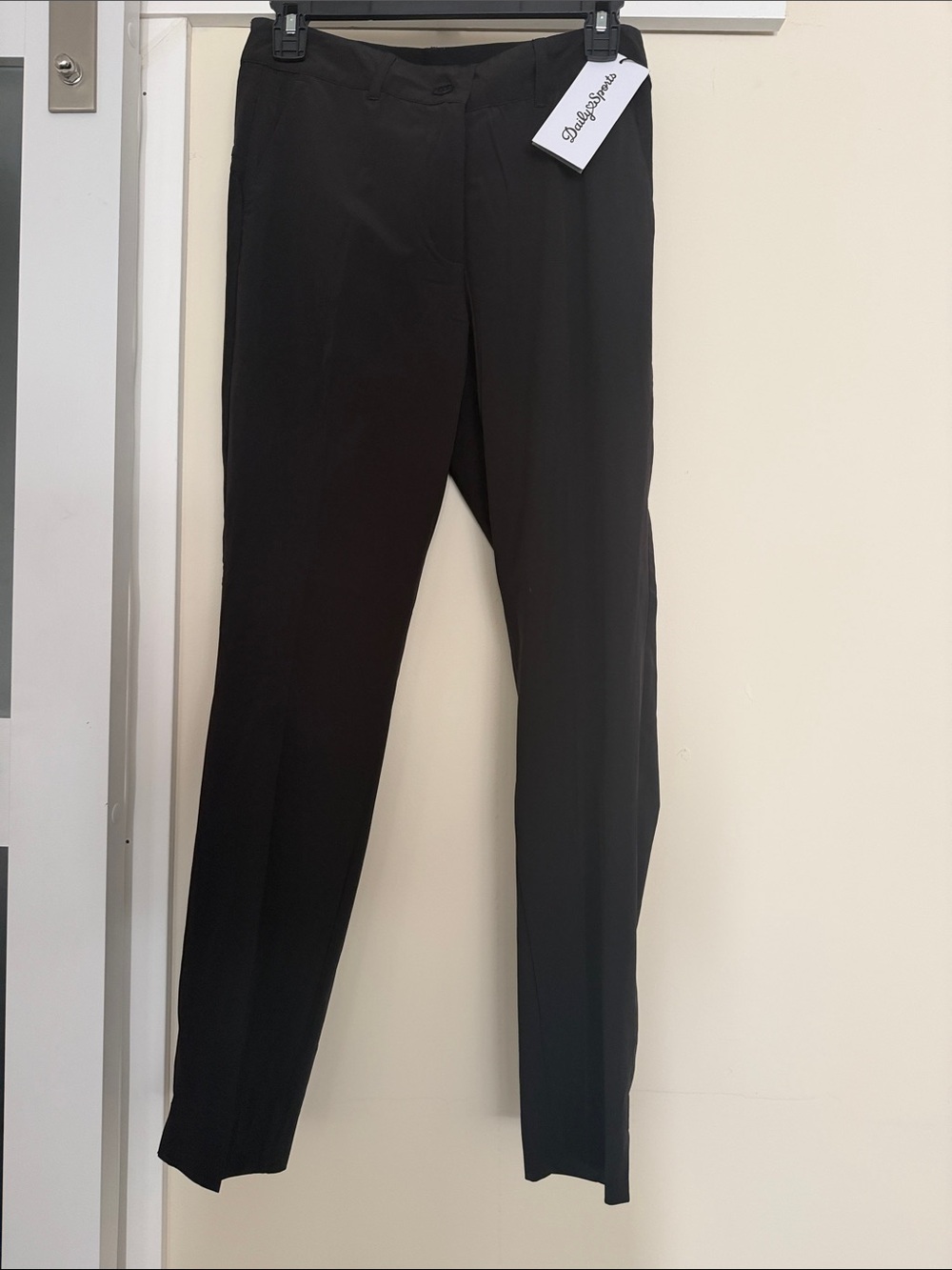 Daily Sports Black Women's Straight Golf Pants size 4 NWT